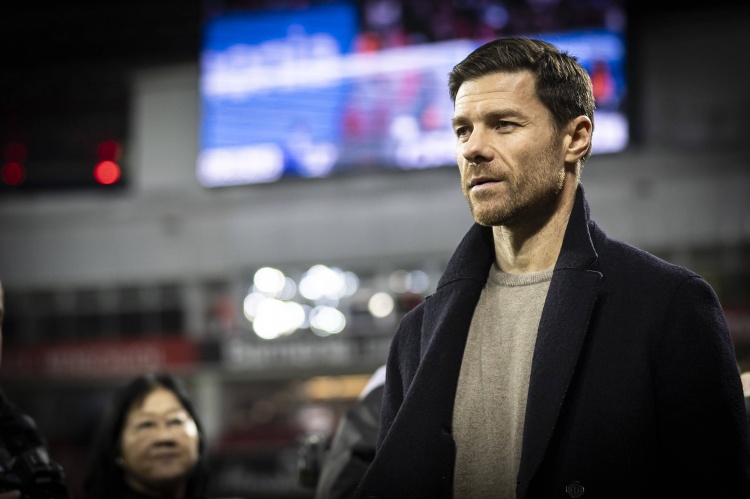 電訊報(bào)：阿隆索是紅軍新帥首選，其他候選人還有納帥、阿莫林