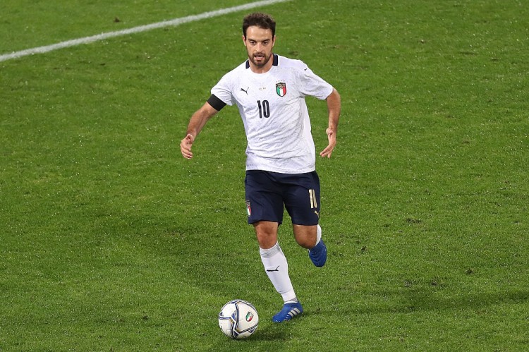 意媒：尤文仍在關(guān)注博納文圖拉，想在夏窗免簽他