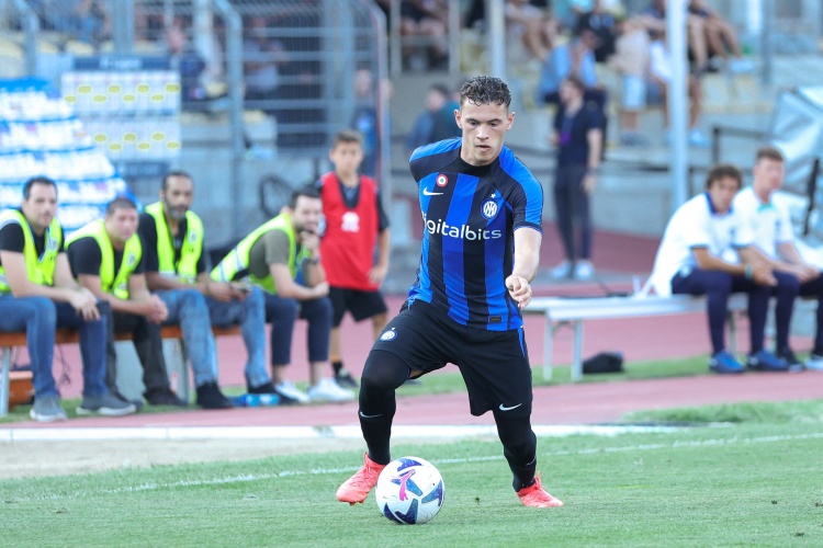 國米3月份最佳進球：阿斯拉尼在對熱那亞時打進的個人在國米首球