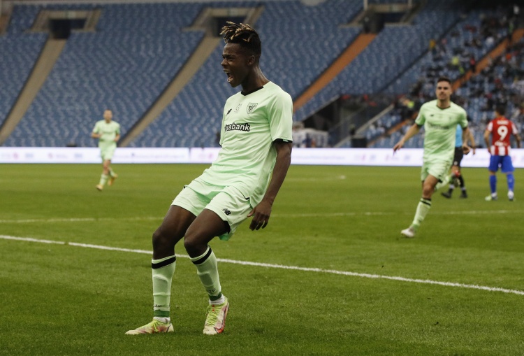 世體：尼科-威廉姆斯遭遇種族歧視，馬競與畢巴的比賽一度中斷