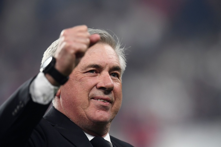 皇馬連續(xù)第4次歐冠主場(chǎng)對(duì)陣德國(guó)球隊(duì)半場(chǎng)0-0戰(zhàn)平，前3次2勝1平